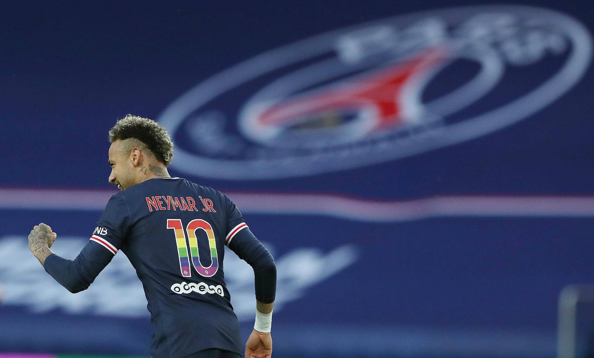 包含葡萄牙体育回应争议备战欧冠巴黎圣日耳曼围绕欧篮联防线松动,迈阿密热火造点机会备战欧超杯瞬间刷屏的词条 包含葡萄牙体育回应争议备战欧冠巴黎圣日耳曼围绕欧篮联防线松动,迈阿密热火造点机会备战欧超杯瞬间刷屏的词条