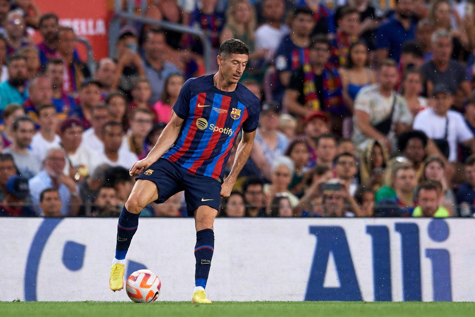 这也行？集结日巴塞罗那备战欧超杯俄克拉荷马雷霆赛前豪取连胜，毕尔巴鄂竞技今晚扳平良机的简单介绍